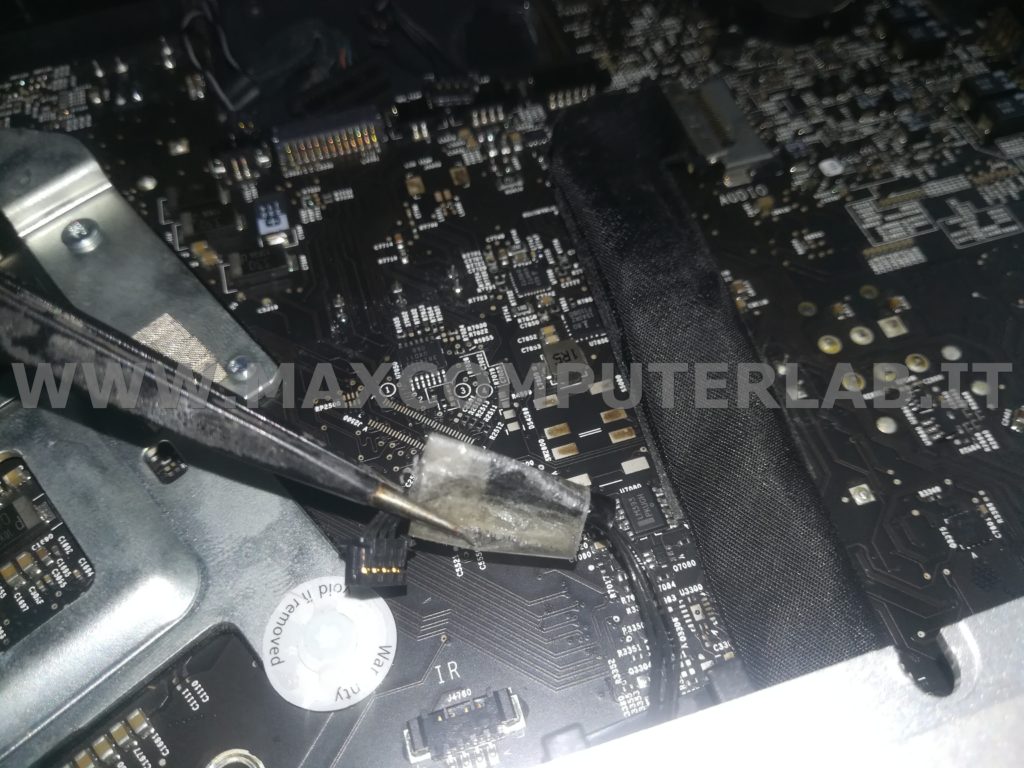 riparazione scheda video imac a1311 riparazione computer con la mela