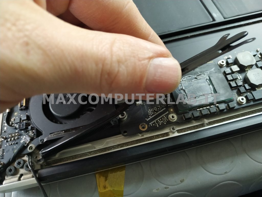 Problema avvio Macbook Air 3 Bip Beep