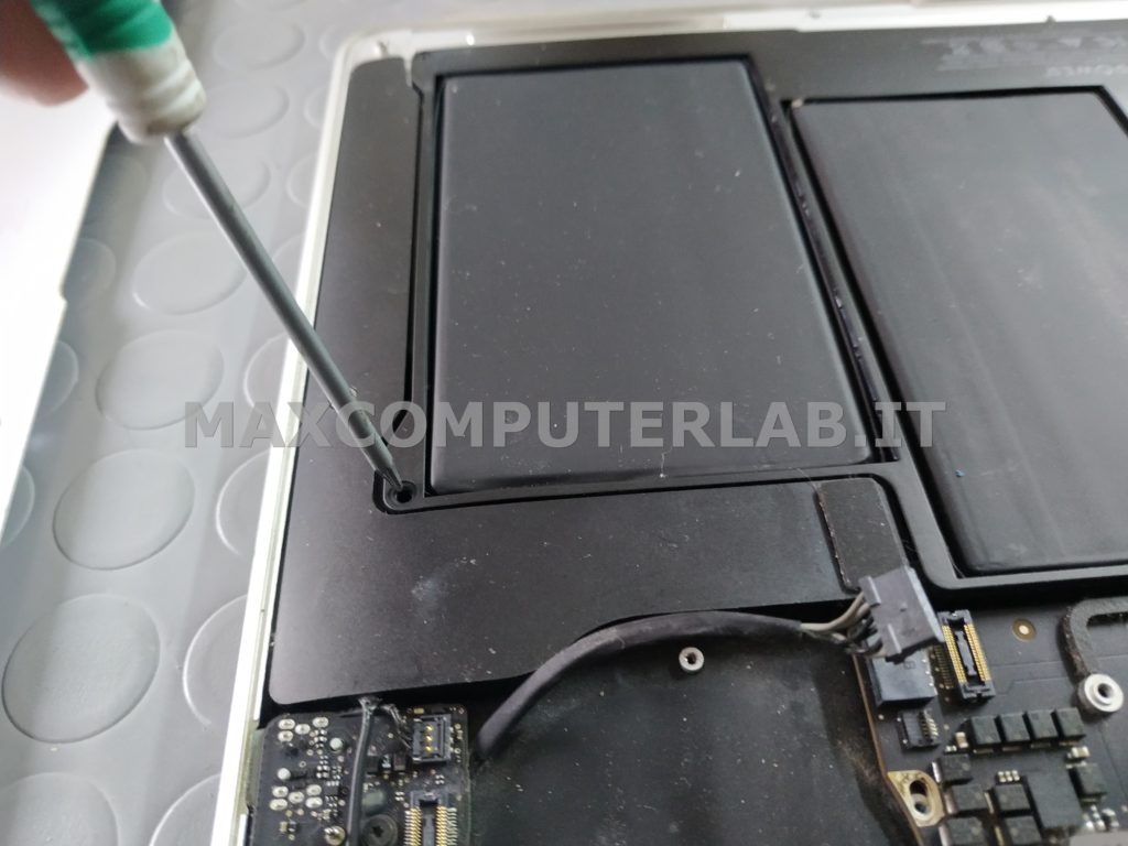 Problema avvio Macbook Air 3 Bip Beep