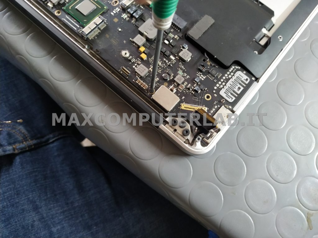 Problema avvio Macbook Air 3 Bip Beep