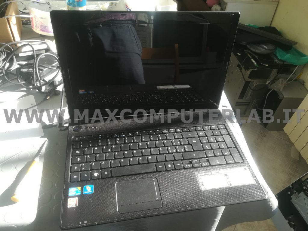 ACER5742G - 1ACER-5742G.jpg